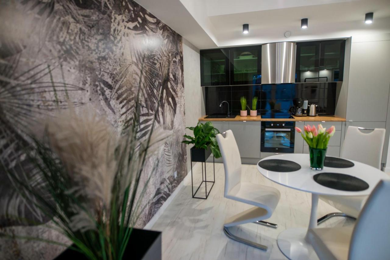 Nowoczesny Apartament Na Warmii I Mazurach Z Garazem Biskupiec  Exterior foto